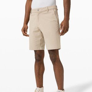 NWT Lululemon Commission Short Classic 9"